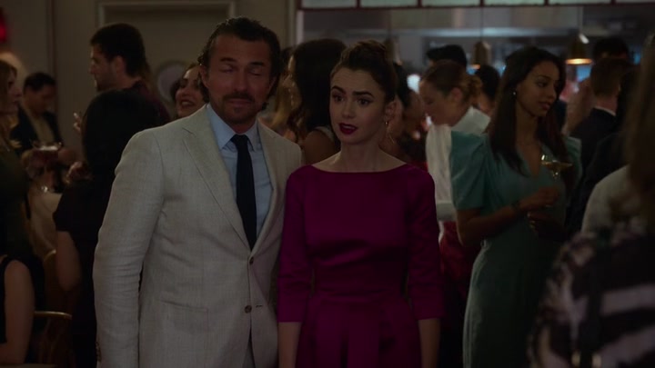 Emily_in_Paris_S02E06_WEBRip_x264-ION10_1615.jpg