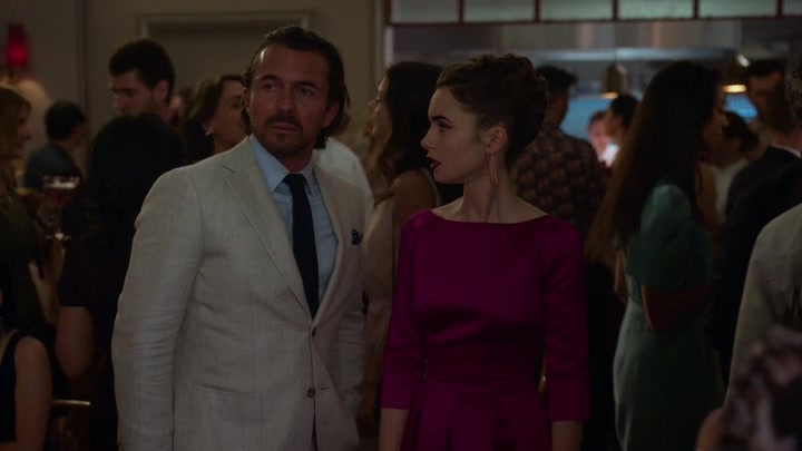Emily_in_Paris_S02E06_WEBRip_x264-ION10_1618.jpg