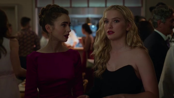 Emily_in_Paris_S02E06_WEBRip_x264-ION10_1643.jpg