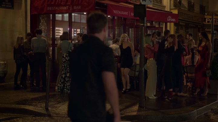 Emily_in_Paris_S02E06_WEBRip_x264-ION10_1659.jpg Emily_in_Paris_S02E06_WEBRip_x264-ION10_1659.jpg