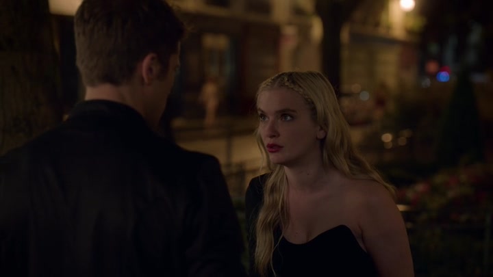 Emily_in_Paris_S02E06_WEBRip_x264-ION10_1680.jpg Emily_in_Paris_S02E06_WEBRip_x264-ION10_1680.jpg