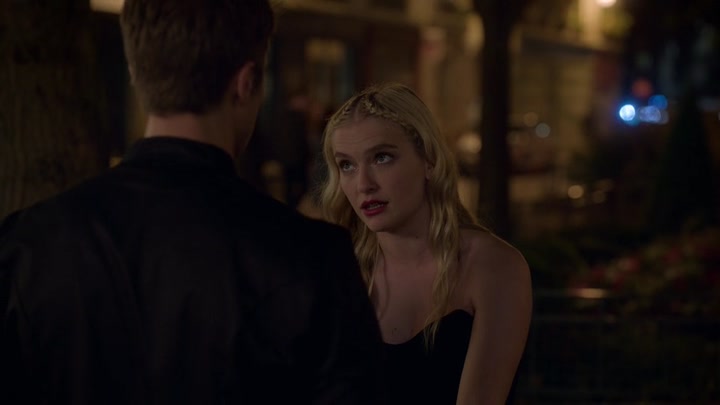 Emily_in_Paris_S02E06_WEBRip_x264-ION10_1699.jpg Emily_in_Paris_S02E06_WEBRip_x264-ION10_1699.jpg