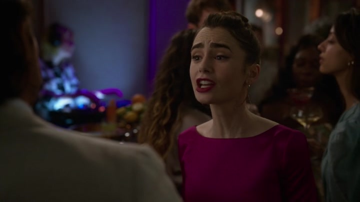 Emily_in_Paris_S02E06_WEBRip_x264-ION10_1719.jpg
