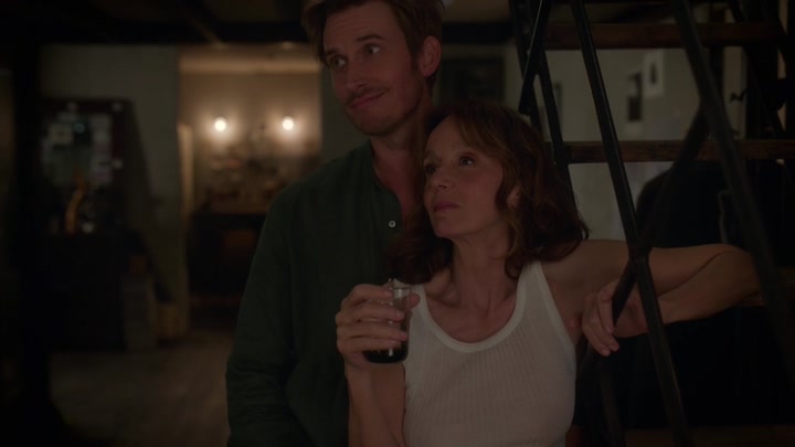 Emily_in_Paris_S02E06_WEBRip_x264-ION10_1912.jpg Emily_in_Paris_S02E06_WEBRip_x264-ION10_1912.jpg