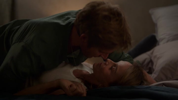 Emily_in_Paris_S02E06_WEBRip_x264-ION10_1967.jpg Emily_in_Paris_S02E06_WEBRip_x264-ION10_1967.jpg