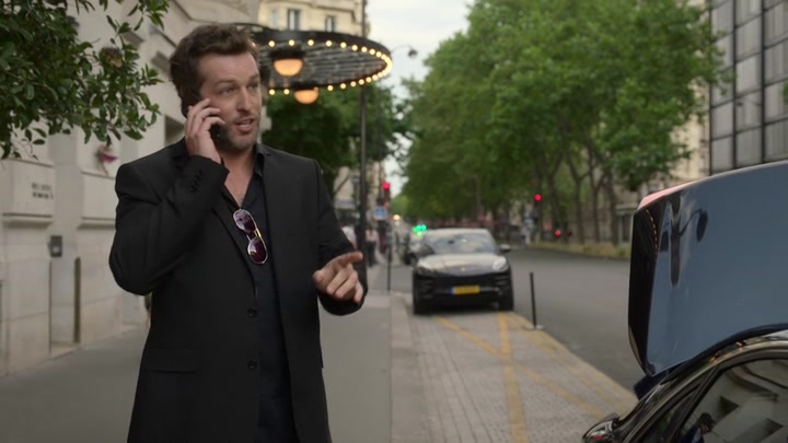 Emily_in_Paris_S02E06_WEBRip_x264-ION10_2066.jpg Emily_in_Paris_S02E06_WEBRip_x264-ION10_2066.jpg