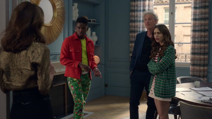 Emily_in_Paris_S02E06_WEBRip_x264-ION10_2142.jpg Emily_in_Paris_S02E06_WEBRip_x264-ION10_2142.jpg