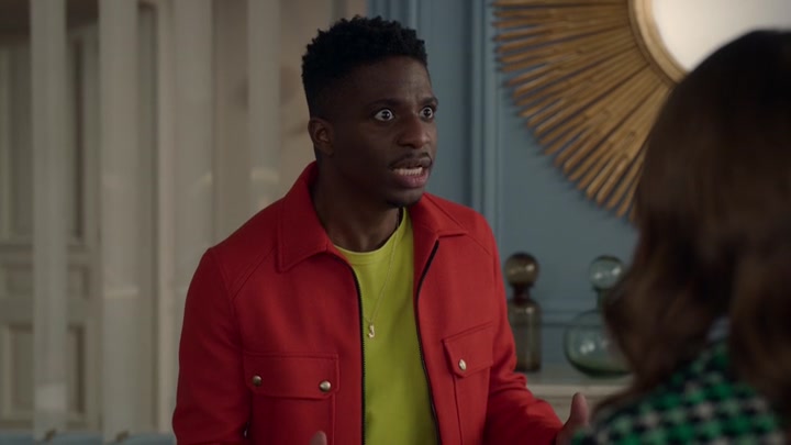 Emily_in_Paris_S02E06_WEBRip_x264-ION10_2185.jpg