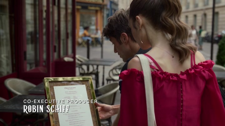 Emily_in_Paris_S02E07_WEBRip_x264-ION10_0146.jpg Emily_in_Paris_S02E07_WEBRip_x264-ION10_0146.jpg