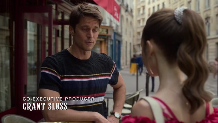 Emily_in_Paris_S02E07_WEBRip_x264-ION10_0156.jpg