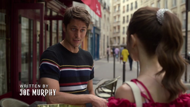 Emily_in_Paris_S02E07_WEBRip_x264-ION10_0197.jpg