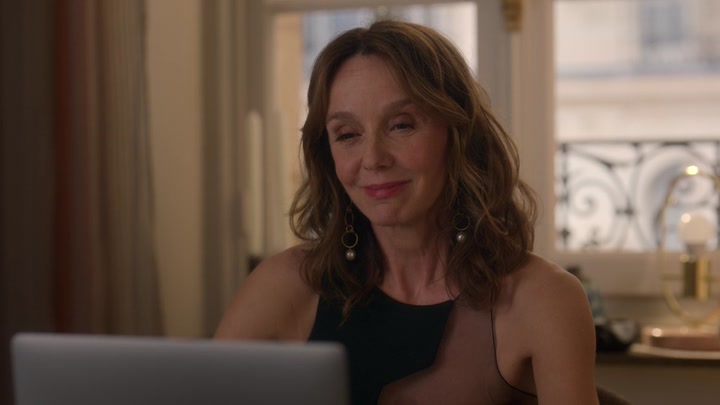 Emily_in_Paris_S02E07_WEBRip_x264-ION10_0335.jpg Emily_in_Paris_S02E07_WEBRip_x264-ION10_0335.jpg