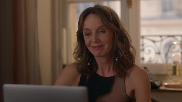 Emily_in_Paris_S02E07_WEBRip_x264-ION10_0336.jpg Emily_in_Paris_S02E07_WEBRip_x264-ION10_0336.jpg