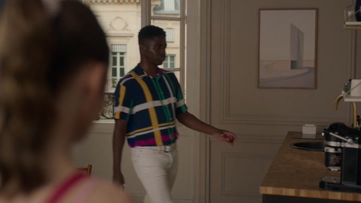 Emily_in_Paris_S02E07_WEBRip_x264-ION10_0421.jpg Emily_in_Paris_S02E07_WEBRip_x264-ION10_0421.jpg