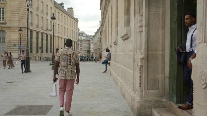 Emily_in_Paris_S02E07_WEBRip_x264-ION10_0877.jpg Emily_in_Paris_S02E07_WEBRip_x264-ION10_0877.jpg