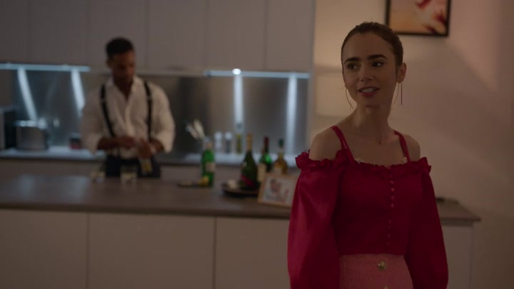Emily_in_Paris_S02E07_WEBRip_x264-ION10_1103.jpg Emily_in_Paris_S02E07_WEBRip_x264-ION10_1103.jpg