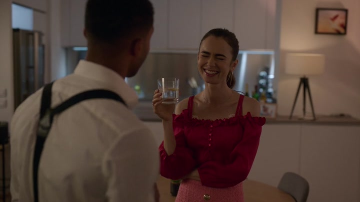 Emily_in_Paris_S02E07_WEBRip_x264-ION10_1155.jpg Emily_in_Paris_S02E07_WEBRip_x264-ION10_1155.jpg