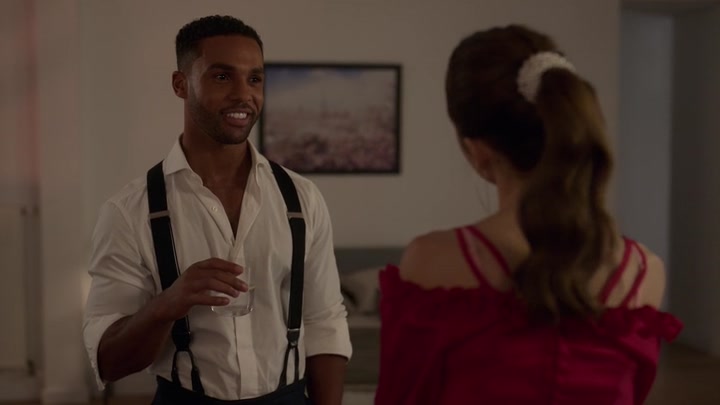Emily_in_Paris_S02E07_WEBRip_x264-ION10_1160.jpg Emily_in_Paris_S02E07_WEBRip_x264-ION10_1160.jpg