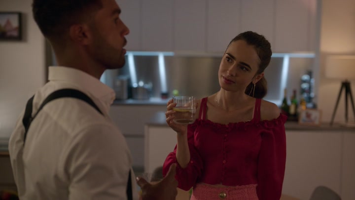 Emily_in_Paris_S02E07_WEBRip_x264-ION10_1193.jpg Emily_in_Paris_S02E07_WEBRip_x264-ION10_1193.jpg