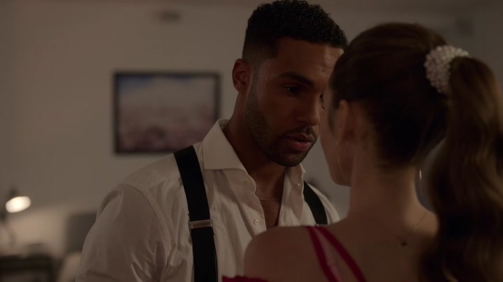 Emily_in_Paris_S02E07_WEBRip_x264-ION10_1315.jpg Emily_in_Paris_S02E07_WEBRip_x264-ION10_1315.jpg