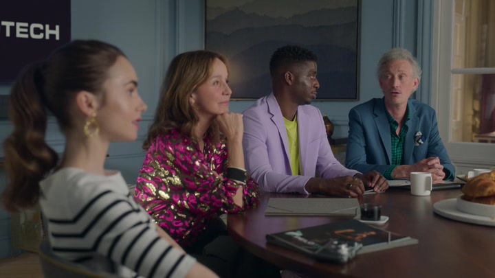 Emily_in_Paris_S02E07_WEBRip_x264-ION10_1691.jpg