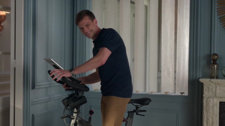 Emily_in_Paris_S02E07_WEBRip_x264-ION10_1748.jpg Emily_in_Paris_S02E07_WEBRip_x264-ION10_1748.jpg