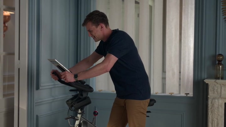Emily_in_Paris_S02E07_WEBRip_x264-ION10_1752.jpg Emily_in_Paris_S02E07_WEBRip_x264-ION10_1752.jpg