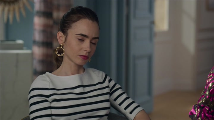 Emily_in_Paris_S02E07_WEBRip_x264-ION10_1789.jpg