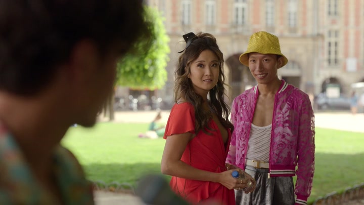 Emily_in_Paris_S02E07_WEBRip_x264-ION10_1935.jpg Emily_in_Paris_S02E07_WEBRip_x264-ION10_1935.jpg