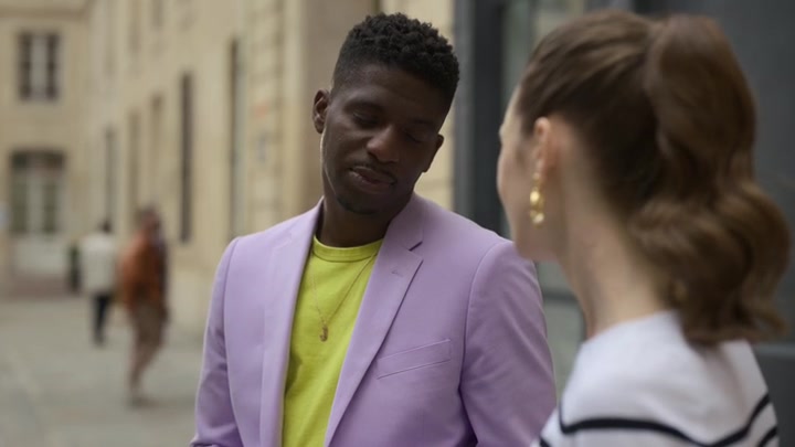 Emily_in_Paris_S02E07_WEBRip_x264-ION10_2039.jpg Emily_in_Paris_S02E07_WEBRip_x264-ION10_2039.jpg