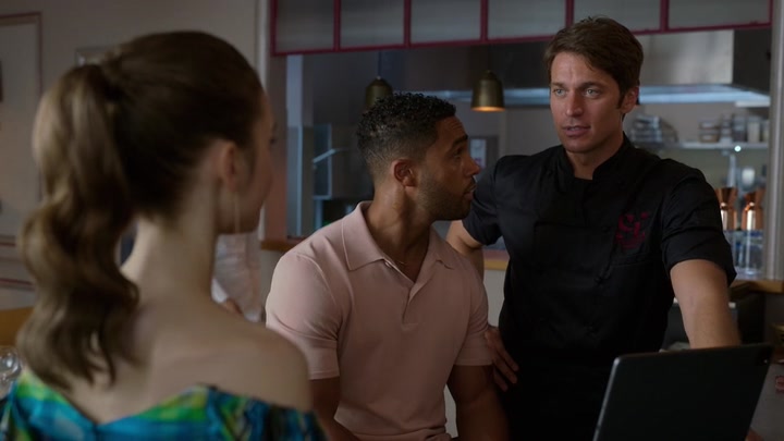 Emily_in_Paris_S02E07_WEBRip_x264-ION10_2412.jpg Emily_in_Paris_S02E07_WEBRip_x264-ION10_2412.jpg