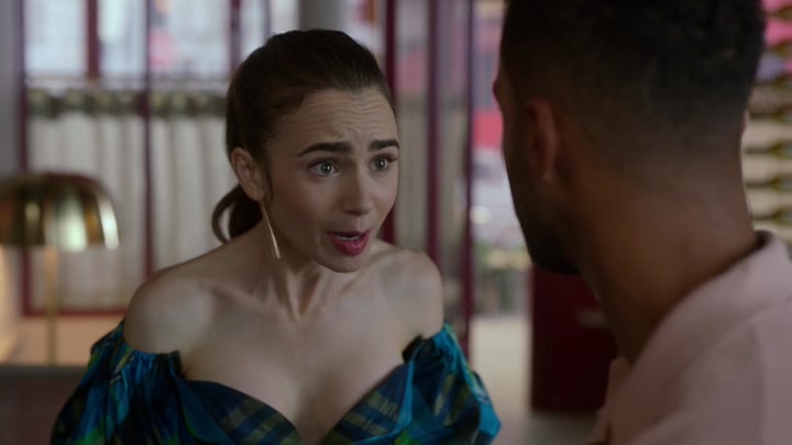 Emily_in_Paris_S02E07_WEBRip_x264-ION10_2423.jpg