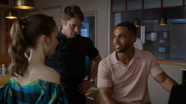 Emily_in_Paris_S02E07_WEBRip_x264-ION10_2464.jpg