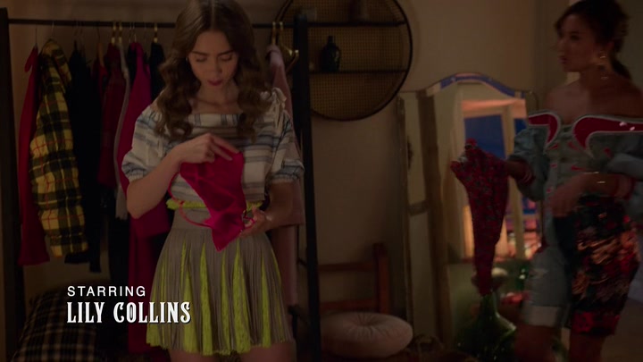 Emily_in_Paris_S02E08_WEBRip_x264-ION10_0242.jpg