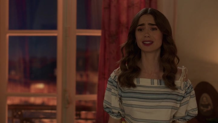 Emily_in_Paris_S02E08_WEBRip_x264-ION10_0339.jpg
