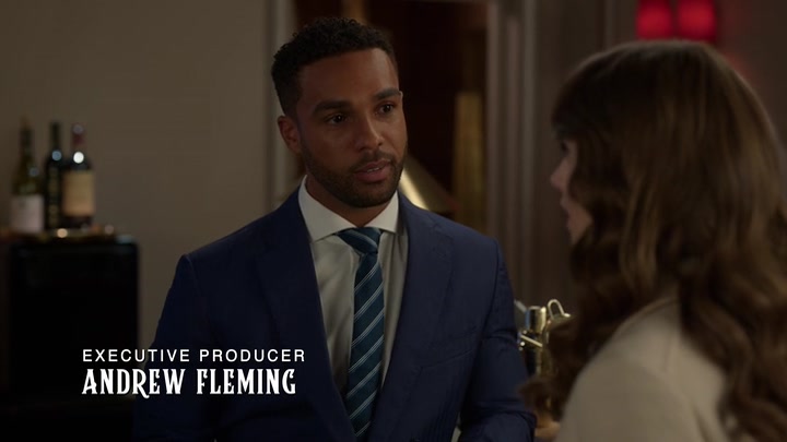 Emily_in_Paris_S02E08_WEBRip_x264-ION10_0388.jpg Emily_in_Paris_S02E08_WEBRip_x264-ION10_0388.jpg