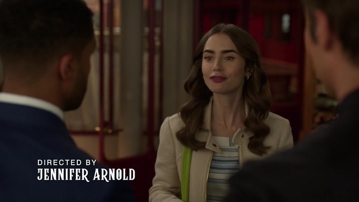 Emily_in_Paris_S02E08_WEBRip_x264-ION10_0422.jpg