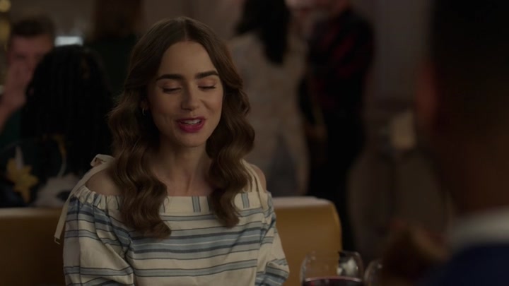 Emily_in_Paris_S02E08_WEBRip_x264-ION10_0454.jpg