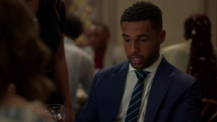 Emily_in_Paris_S02E08_WEBRip_x264-ION10_0464.jpg Emily_in_Paris_S02E08_WEBRip_x264-ION10_0464.jpg