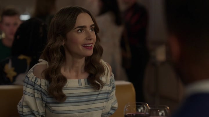 Emily_in_Paris_S02E08_WEBRip_x264-ION10_0469.jpg Emily_in_Paris_S02E08_WEBRip_x264-ION10_0469.jpg