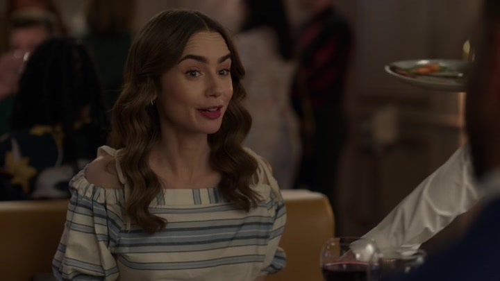 Emily_in_Paris_S02E08_WEBRip_x264-ION10_0489.jpg