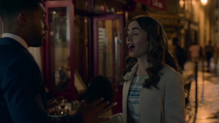 Emily_in_Paris_S02E08_WEBRip_x264-ION10_0704.jpg