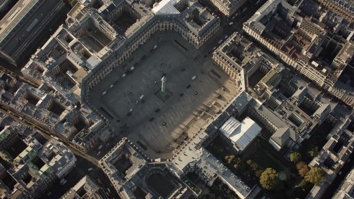 Emily_in_Paris_S02E08_WEBRip_x264-ION10_1021.jpg Emily_in_Paris_S02E08_WEBRip_x264-ION10_1021.jpg