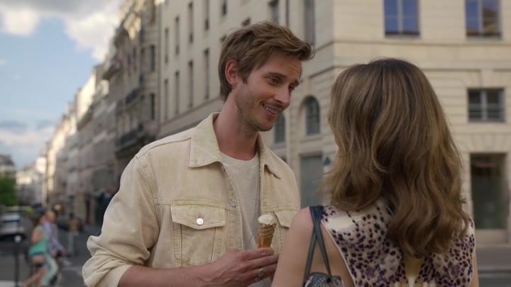Emily_in_Paris_S02E08_WEBRip_x264-ION10_1135.jpg Emily_in_Paris_S02E08_WEBRip_x264-ION10_1135.jpg