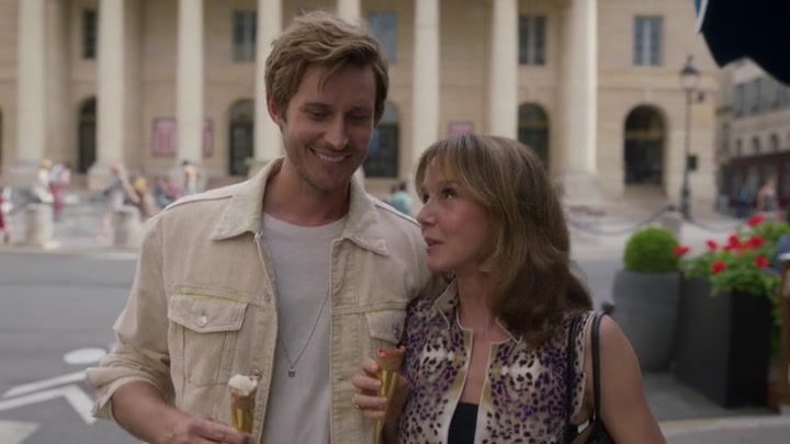 Emily_in_Paris_S02E08_WEBRip_x264-ION10_1214.jpg Emily_in_Paris_S02E08_WEBRip_x264-ION10_1214.jpg