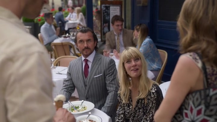 Emily_in_Paris_S02E08_WEBRip_x264-ION10_1254.jpg Emily_in_Paris_S02E08_WEBRip_x264-ION10_1254.jpg