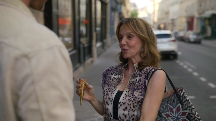 Emily_in_Paris_S02E08_WEBRip_x264-ION10_1384.jpg Emily_in_Paris_S02E08_WEBRip_x264-ION10_1384.jpg