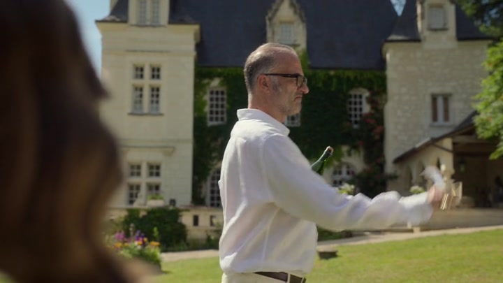 Emily_in_Paris_S02E08_WEBRip_x264-ION10_1492.jpg Emily_in_Paris_S02E08_WEBRip_x264-ION10_1492.jpg