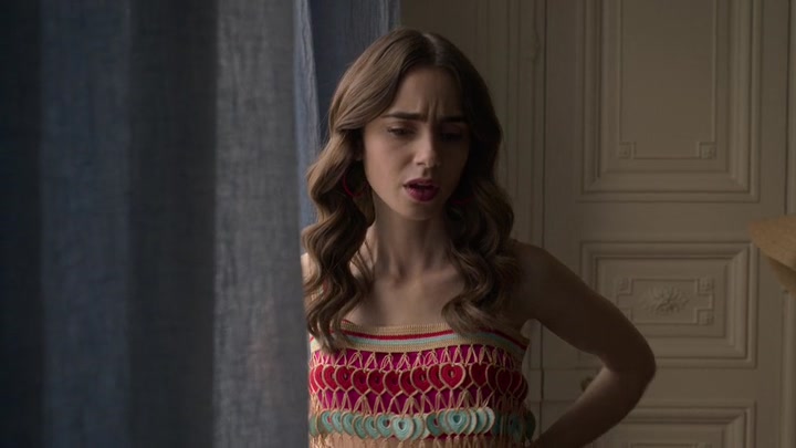 Emily_in_Paris_S02E08_WEBRip_x264-ION10_2551.jpg Emily_in_Paris_S02E08_WEBRip_x264-ION10_2551.jpg
