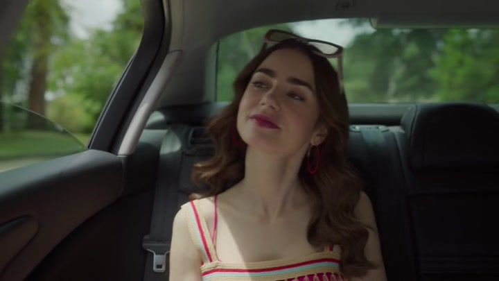 Emily_in_Paris_S02E08_WEBRip_x264-ION10_2724.jpg Emily_in_Paris_S02E08_WEBRip_x264-ION10_2724.jpg